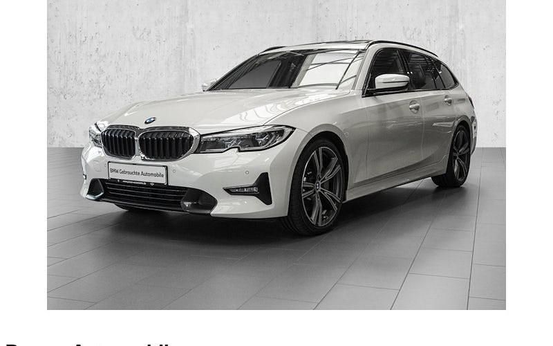 Weiß Gebraucht 2022 BMW 330 Sport Line Kombi | 35.990 € (Teuer) - Bild 1/4