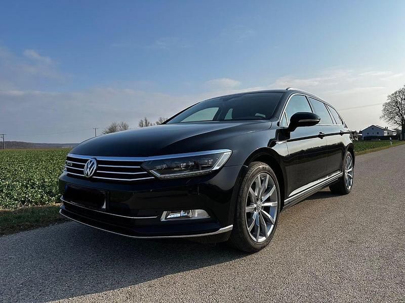 Gebraucht VW Passat Highline 190 PS (139 kW) 2018 Schwarz Kombi