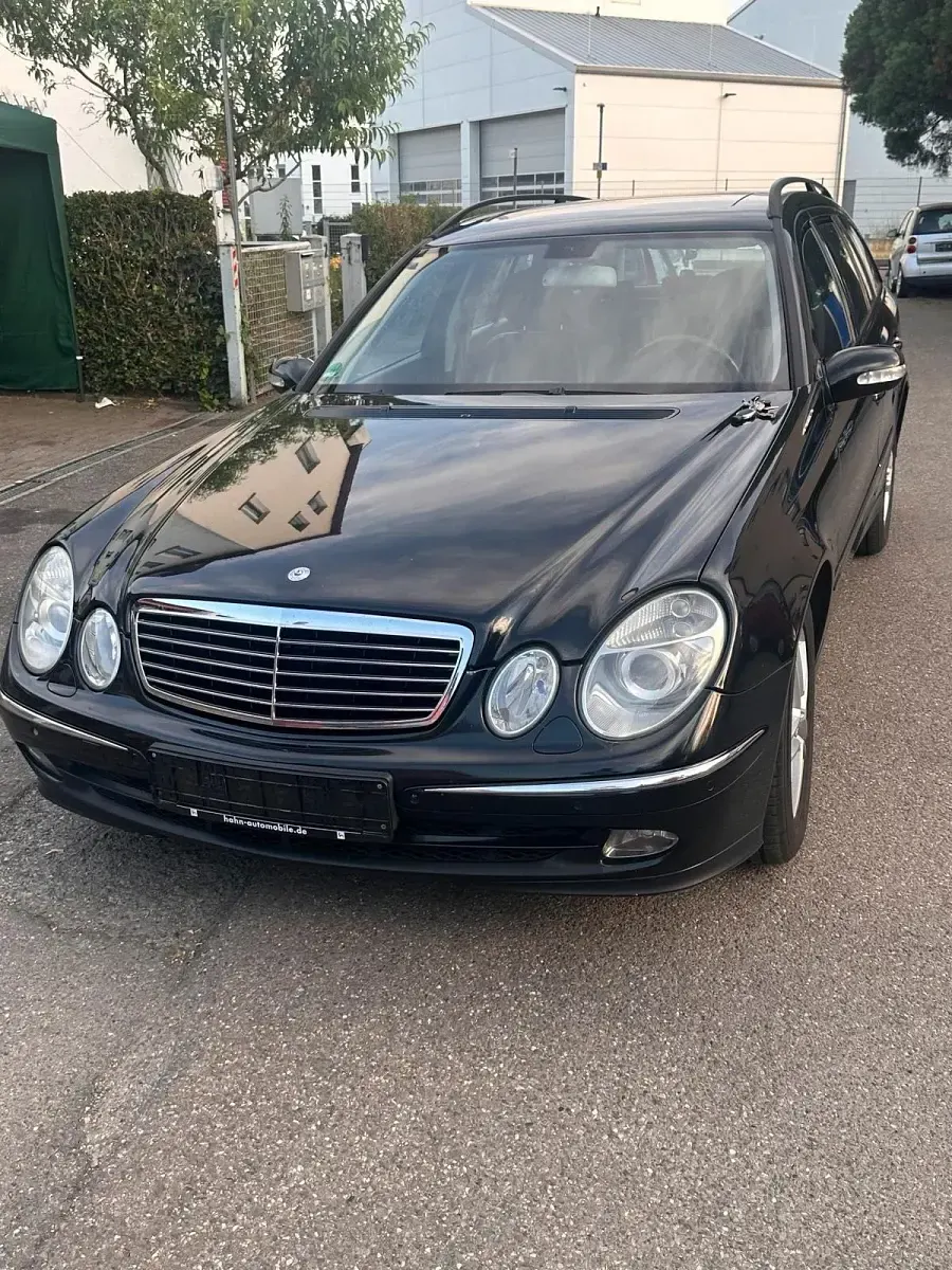 Gebraucht Mercedes E280 190 PS (139 kW) 2007 Schwarz Kombi