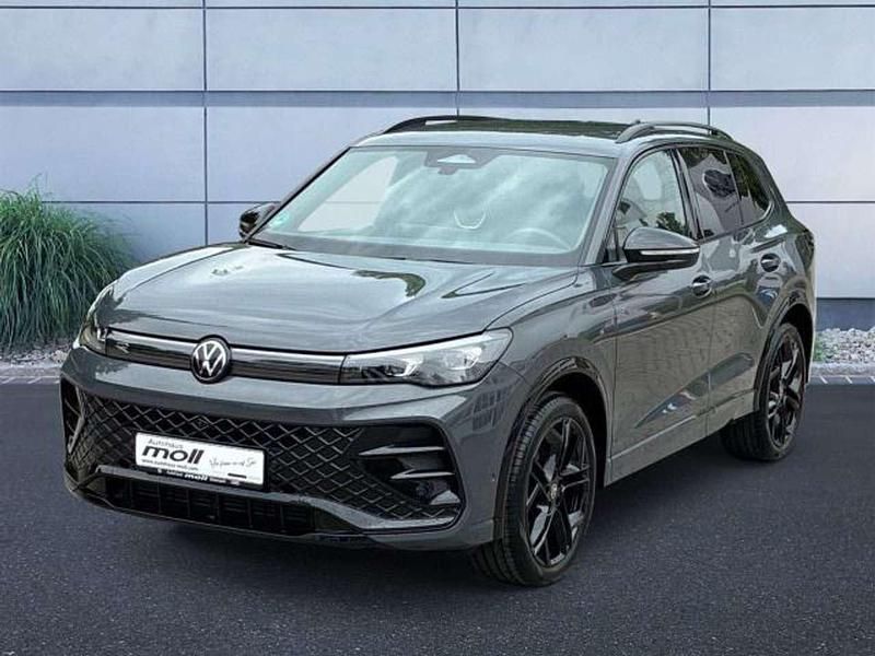 Delfingrau metallic Gebraucht 2024 VW Tiguan R-line SUV | 43.790 € (Teuer) - Bild 1/4