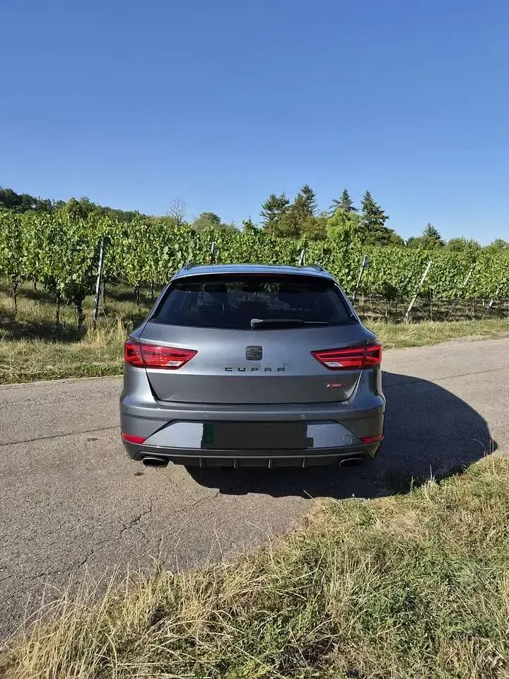 Gebraucht Seat Leon 4Drive 300 PS (220 kW) 2018 Grau Kombi