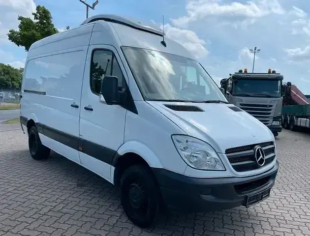 Gebraucht Mercedes Sprinter 163 PS (119 kW) 2013 Andere Van