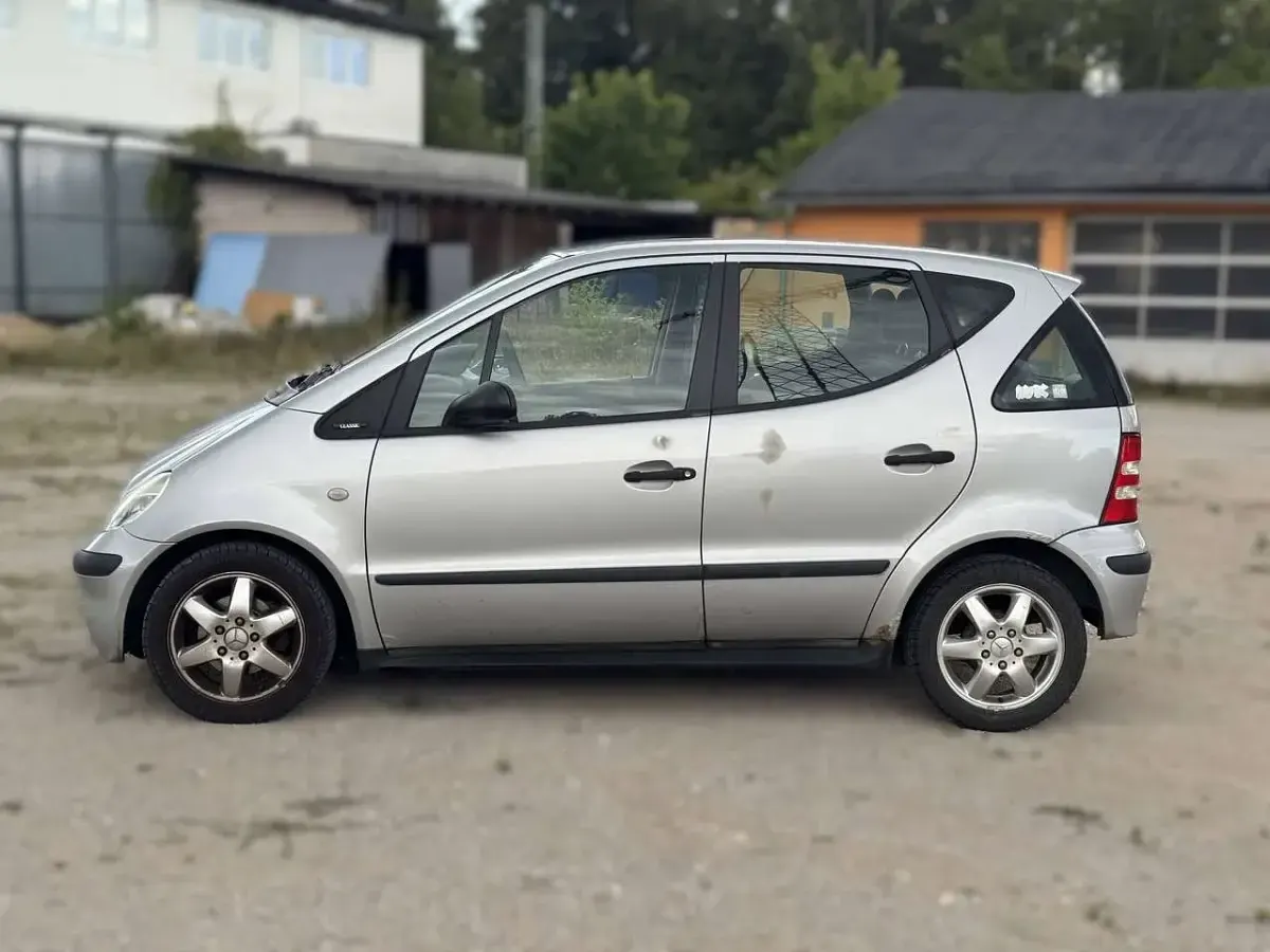 Gebraucht Mercedes A140 82 PS (60 kW) 2003 Polarsilber Kleinwagen