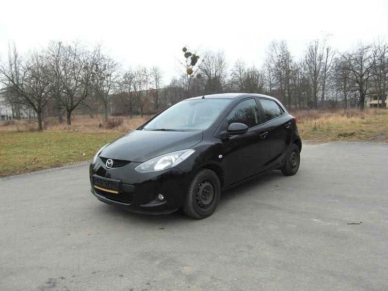 Second-hand Mazda 2 86 CP (63 kW) 2010 Negru Hatchback