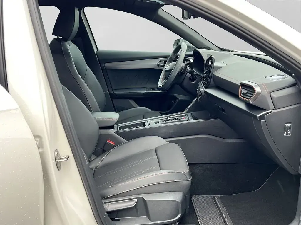 Gebraucht Cupra Formentor 204 PS (150 kW) 2023 Weiß SUV