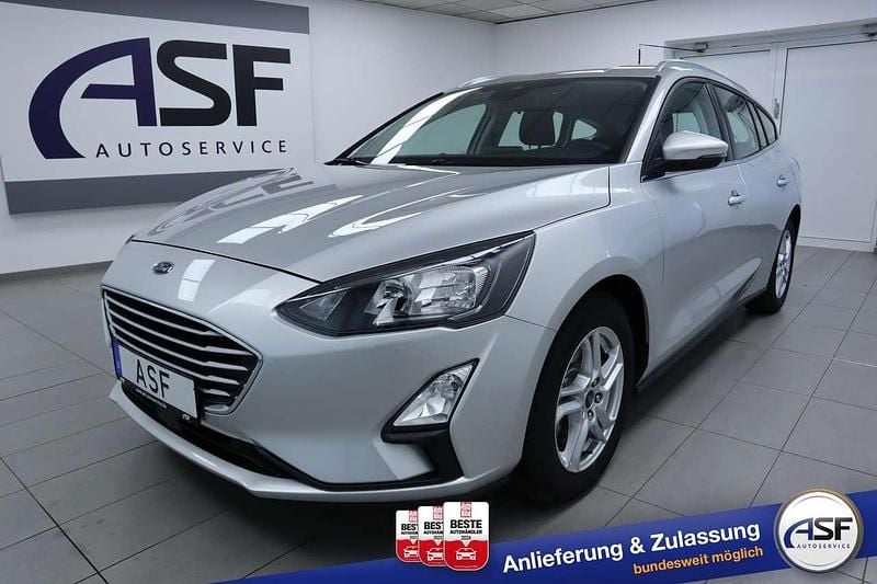 Silber Gebraucht 2023 Ford Focus Cool & Connect Kombi | 16.470 € (Superpreis) - Bild 1/3