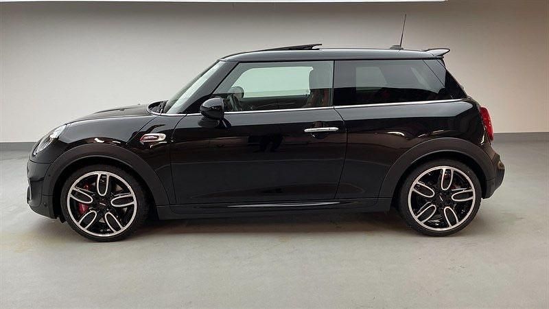 Gebraucht Mini John Cooper Works 231 PS (169 kW) 2019 Schwarz Kleinwagen