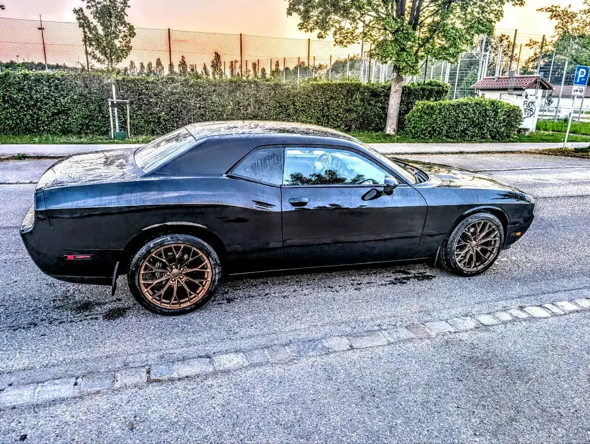 Gebraucht Dodge Challenger 309 PS (227 kW) 2013 Schwarz Coupé