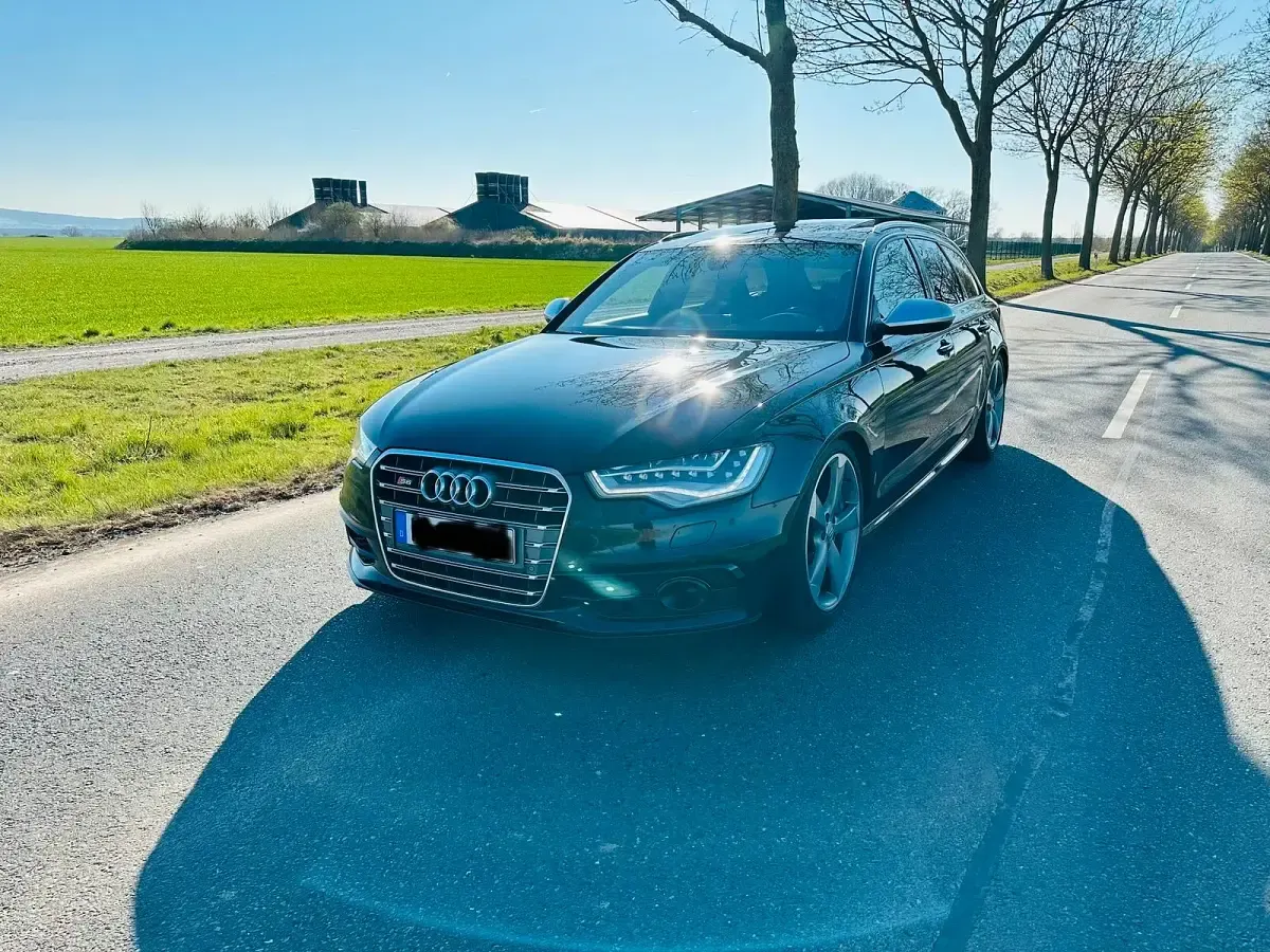 Usata Audi S6 420 CV (308 kW) 2012 Nero Station wagon