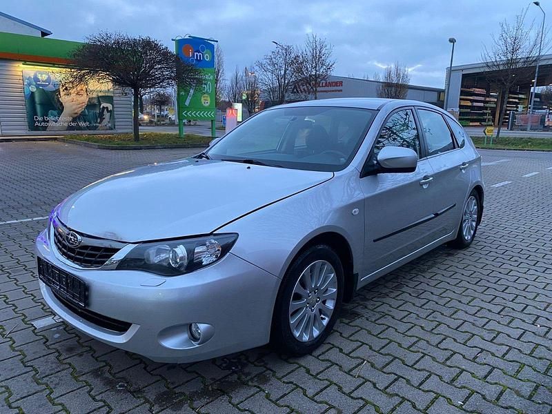 Silber Gebraucht 2008 Subaru Impreza Kombi | 6.450 € (Fairer Preis) - Bild 1/4