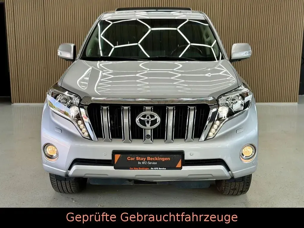 Gebraucht Toyota Land Cruiser TEC-Edition 177 PS (130 kW) 2016 Silber SUV