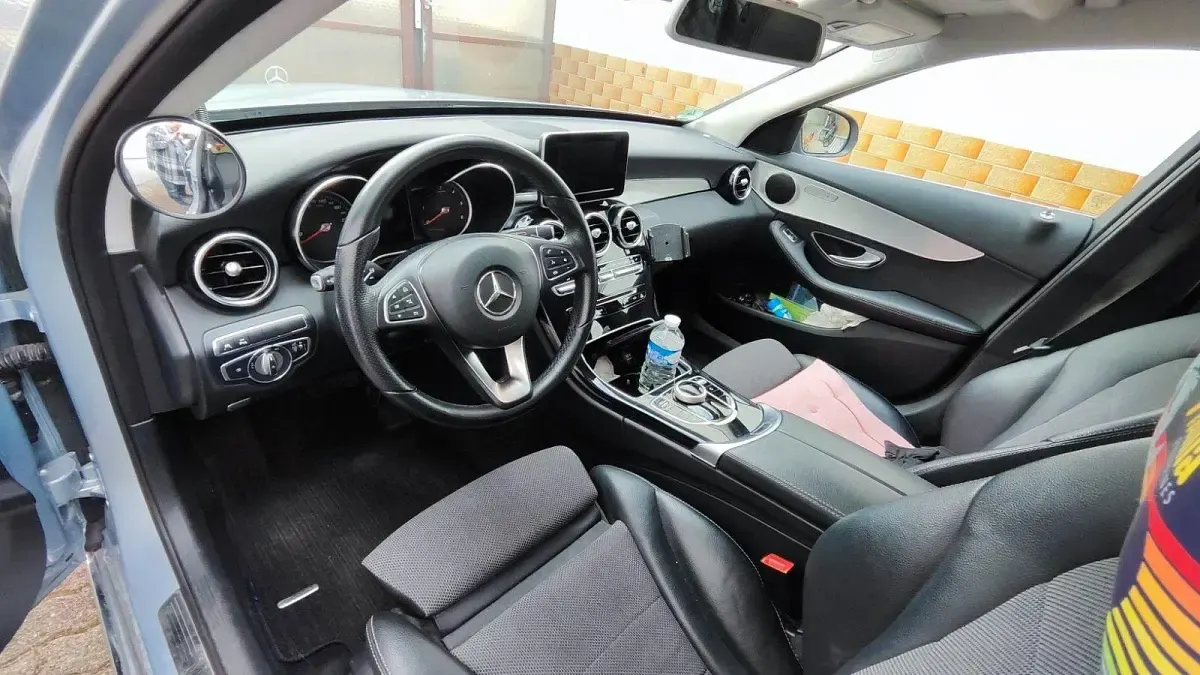 Gebraucht Mercedes 220 170 PS (125 kW) 2017 Grau Kombi