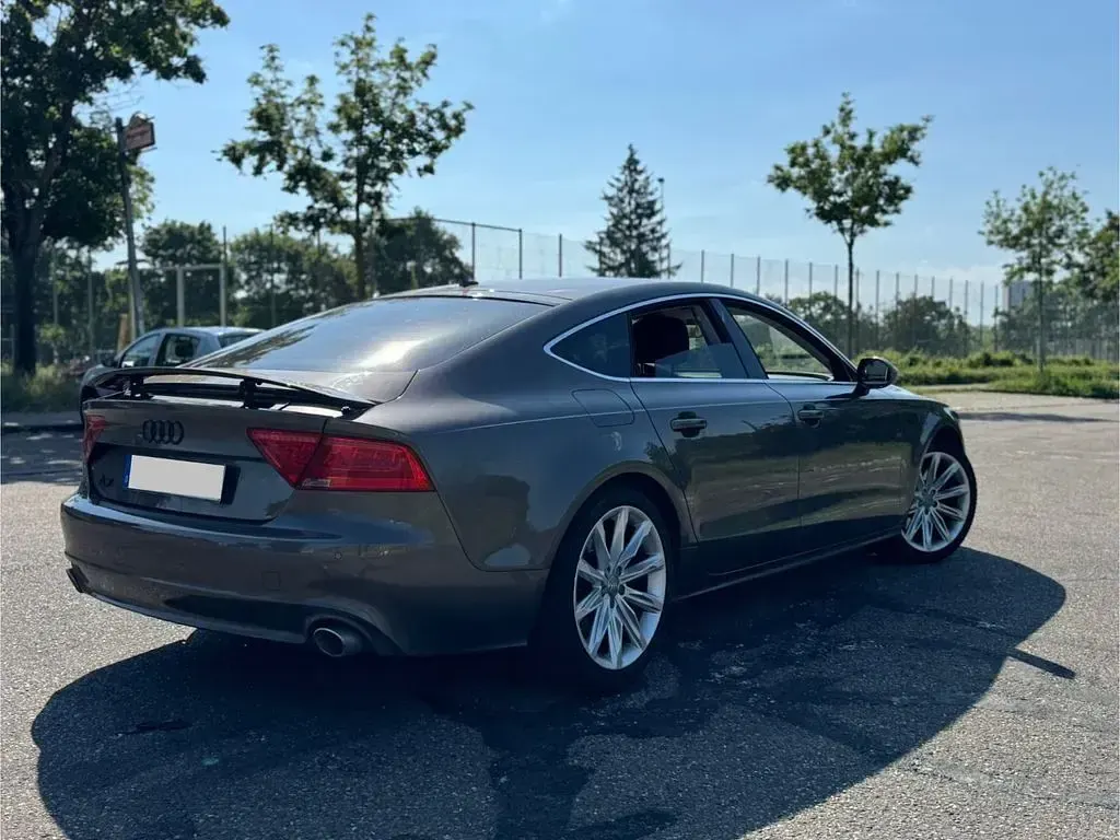 Gebraucht Audi A7 Sportback Comfort 245 PS (180 kW) 2010 Braun Kleinwagen