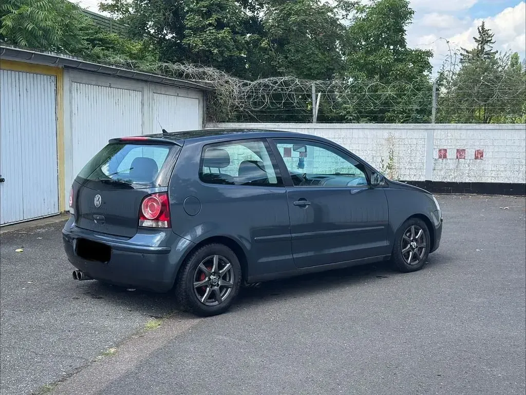 Gebraucht VW Polo Sportline 54 PS (39 kW) 2005 Schwarz