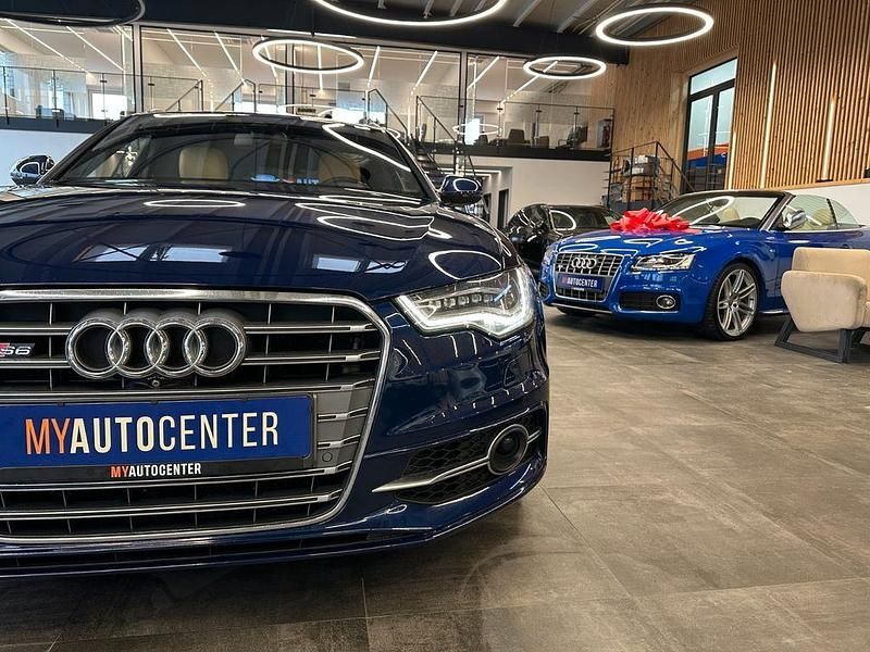 Gebraucht Audi S6 Ambiente 420 PS (308 kW) 2014 Blau Kombi
