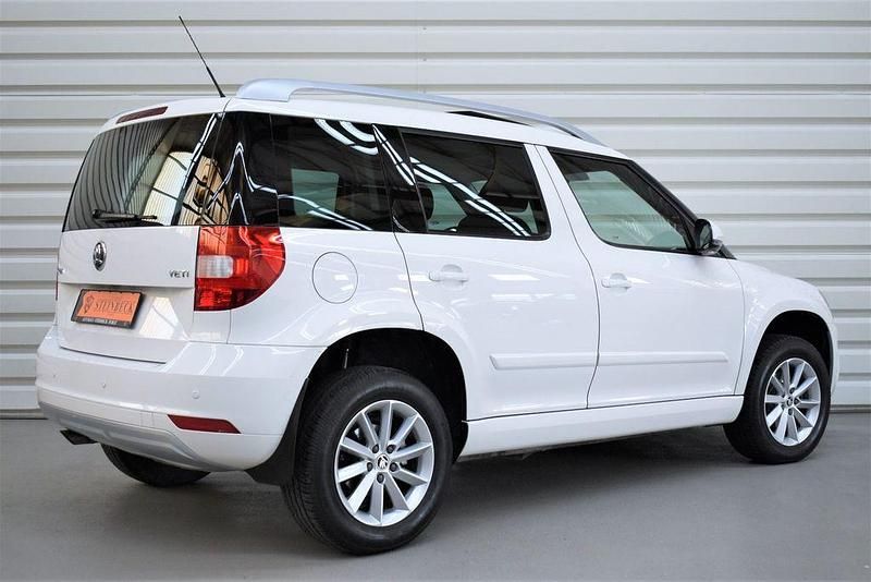 Gebraucht Skoda Yeti Ambition 105 PS (77 kW) 2014 Weiß SUV