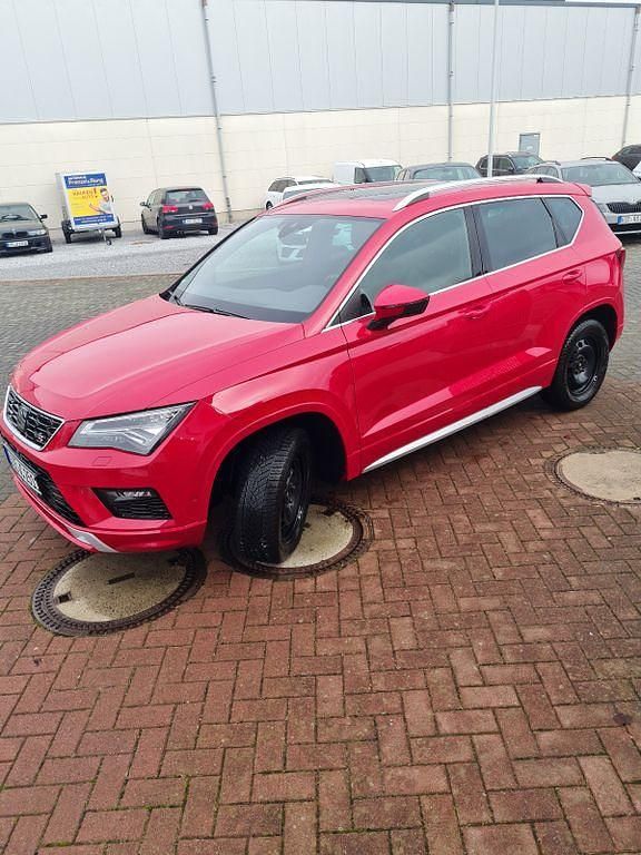 Rot Gebraucht 2019 Seat Ateca 4Drive SUV | 20.990 € (Superpreis) - Bild 1/4