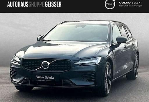 Gebraucht Volvo V60 Plus 350 PS (257 kW) 2025 Blau Kombi