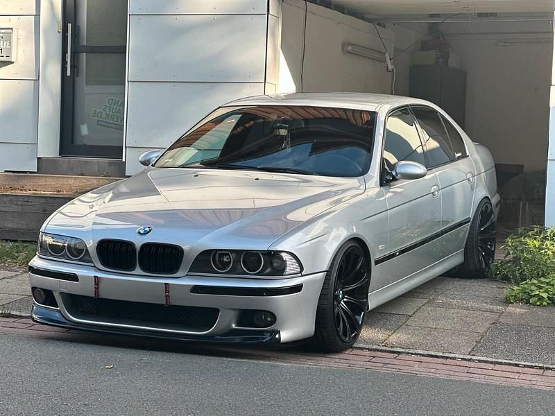 Silber Gebraucht 2002 BMW 520 Shadowline Limousine | 7.500 € (Teuer) - Bild 1/4
