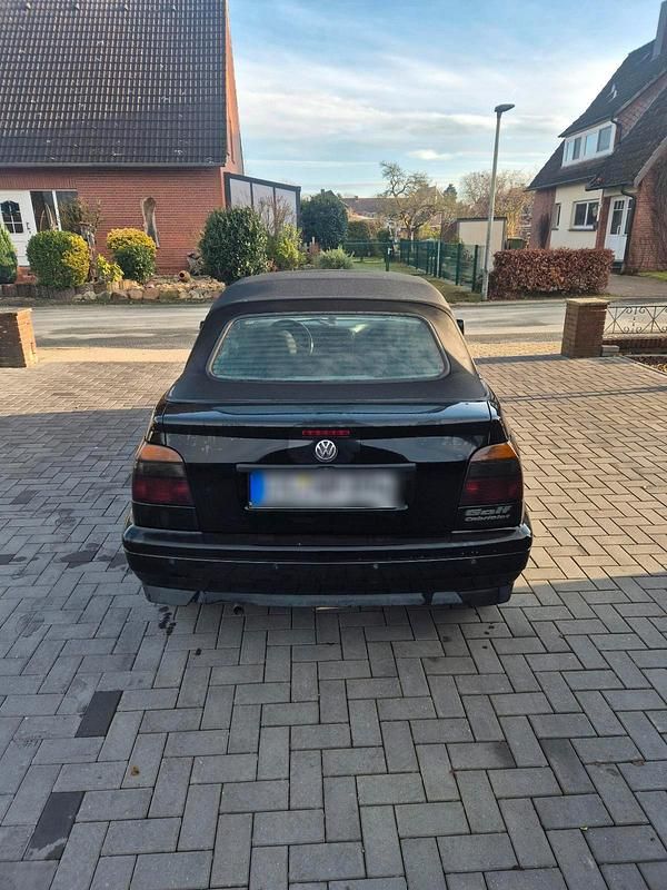 Gebraucht VW Golf Cabriolet 75 PS (55 kW) 1997 Schwarz Cabrio