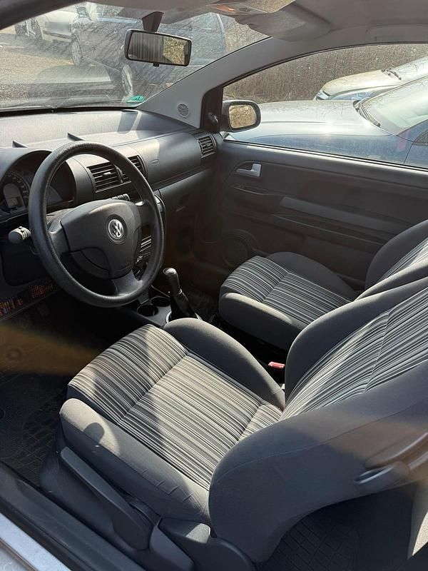 Gebraucht VW Fox 75 PS (55 kW) 2007 Silber Kleinwagen