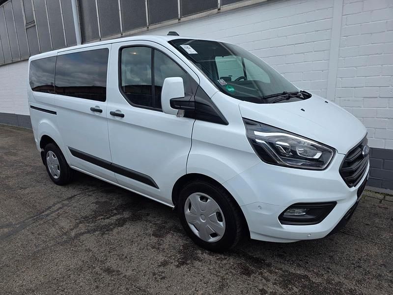 Gebraucht Ford Transit Custom 131 PS (96 kW) 2019 Weiß Van / Kleinbus