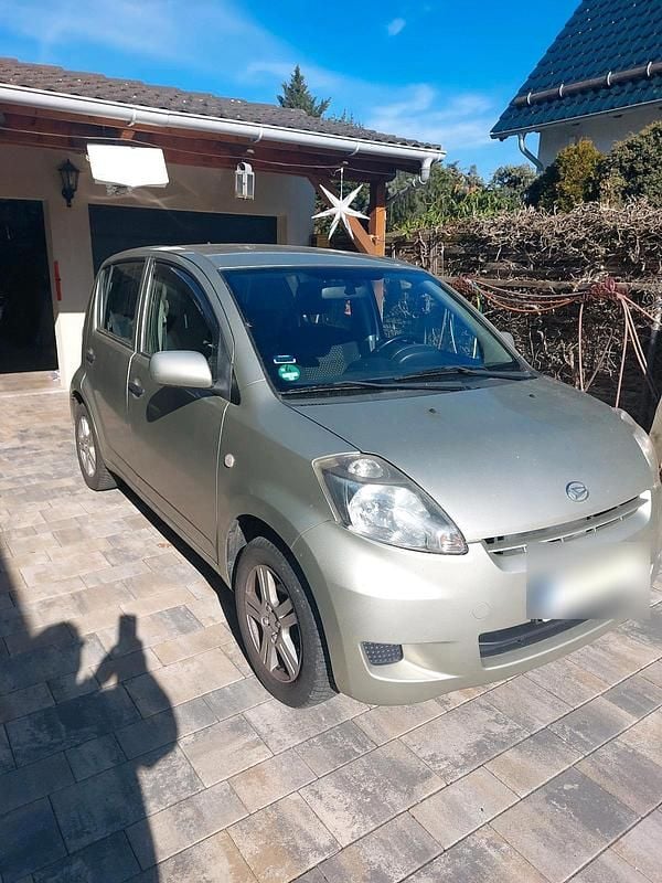 Gebraucht Daihatsu Sirion 70 PS (51 kW) 2009 Kleinwagen