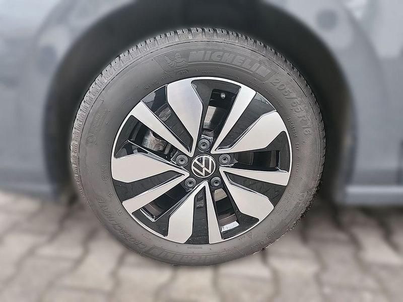 Gebraucht VW Golf VIII Goal 150 PS (110 kW) 2025 Delfingrau metallic Limousine