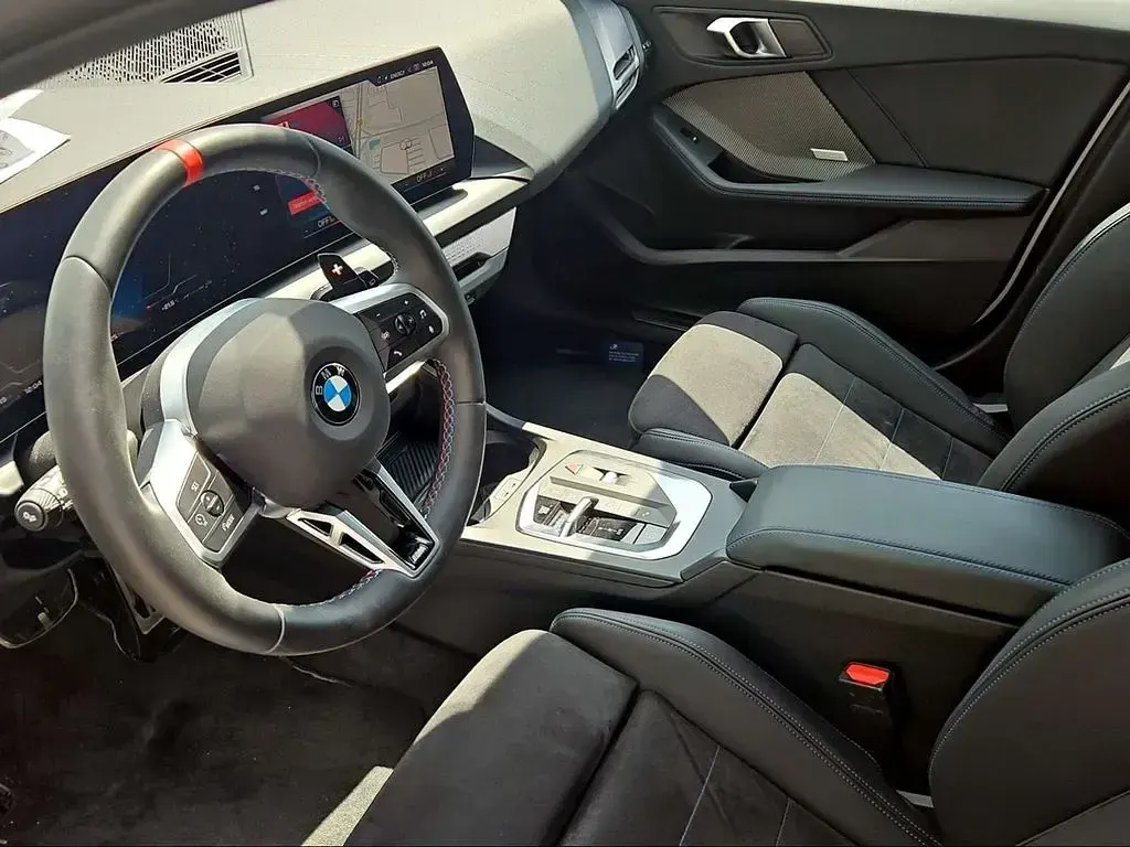 Gebraucht BMW M135 M Sport 300 PS (220 kW) 2025 Weiß Kleinwagen