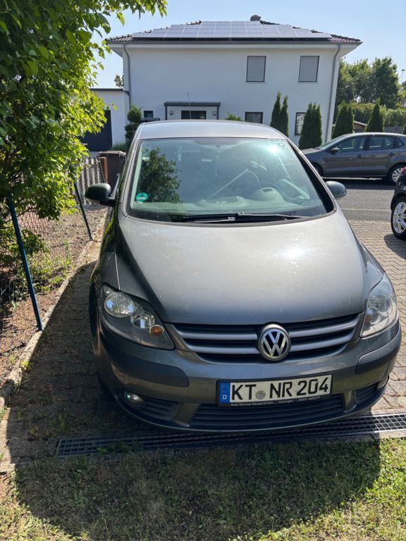 Schwarz Gebraucht 2005 VW Golf Plus Trendline Van / Kleinbus | 1.450 € (Superpreis) - Bild 1/4