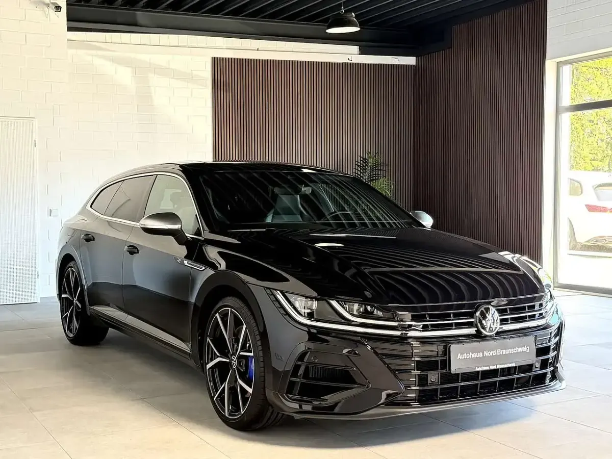 Gebraucht VW Arteon R 320 PS (235 kW) 2022 Deep black perleffekt Kombi