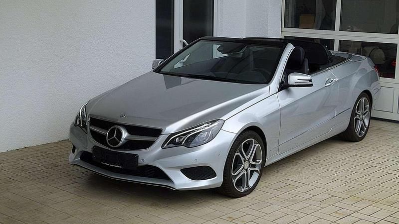 Iridiumsilber Gebraucht 2013 Mercedes E250 Cabrio | 22.900 € (Fairer Preis) - Bild 1/4