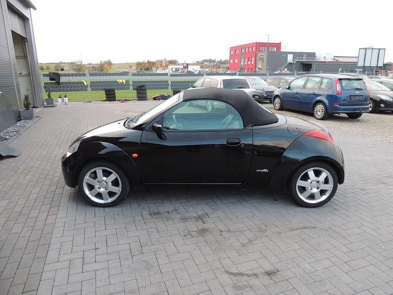 Gebraucht Ford StreetKa 95 PS (69 kW) 2003 Schwarz Cabrio