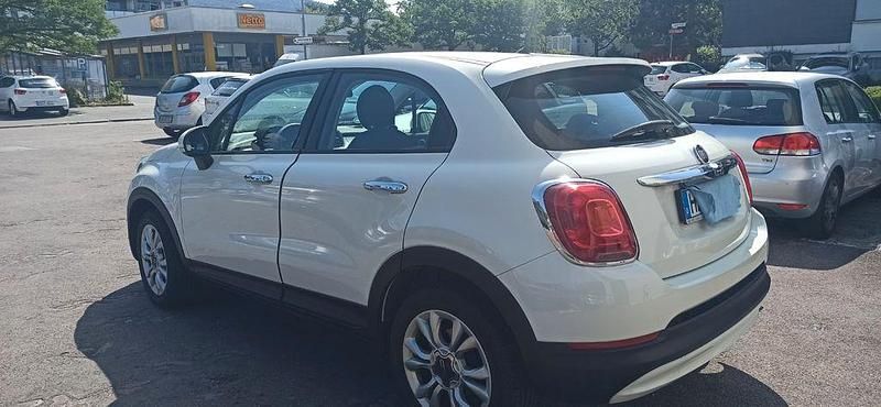 Weiß Gebraucht 2016 Fiat 500X Pop Star SUV | 12.400 € (Fairer Preis) - Bild 1/4