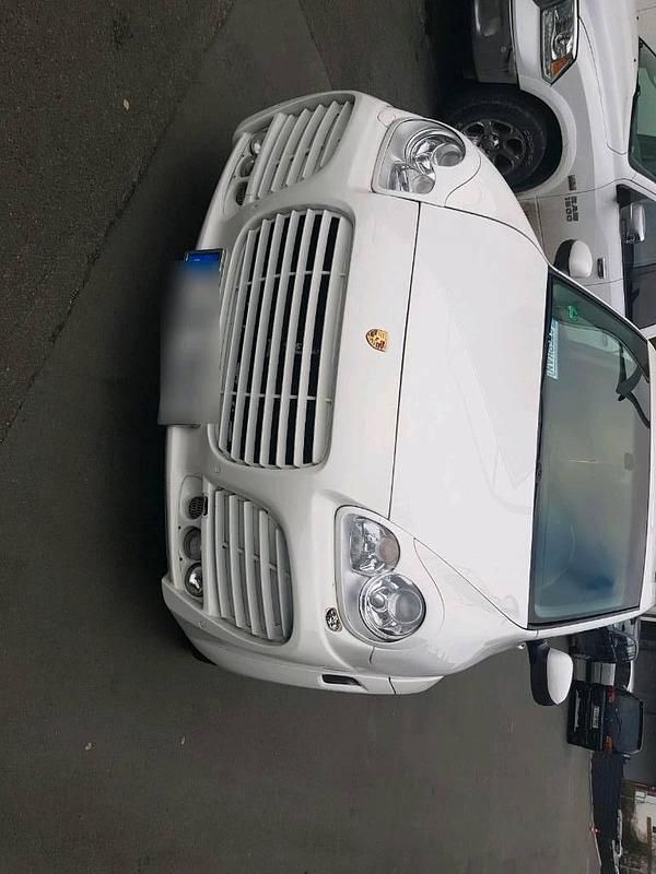 Weiß Gebraucht 2003 Porsche Cayenne SUV | 9.900 € - Bild 1/4