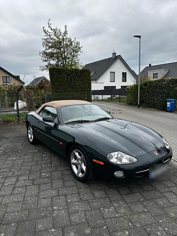 Occasion Jaguar XK8 284 ch (208 kW) 2001 Vert Cabriolet