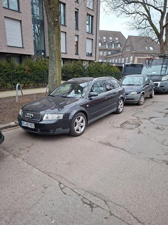 Gebraucht Audi A4 S-Line 163 PS (119 kW) 2003 Schwarz Kombi