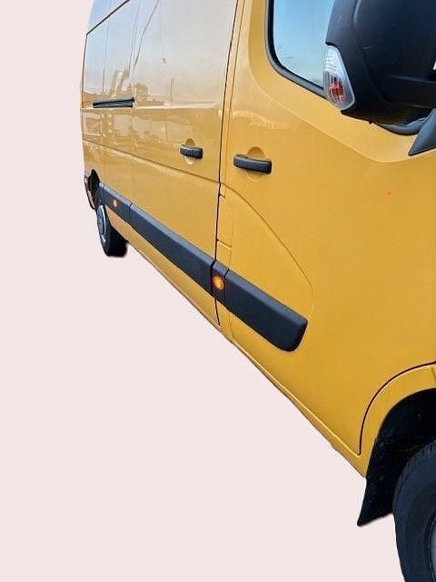 Gebraucht Renault Master 131 PS (96 kW) 2017 Gelb Van / Kleinbus