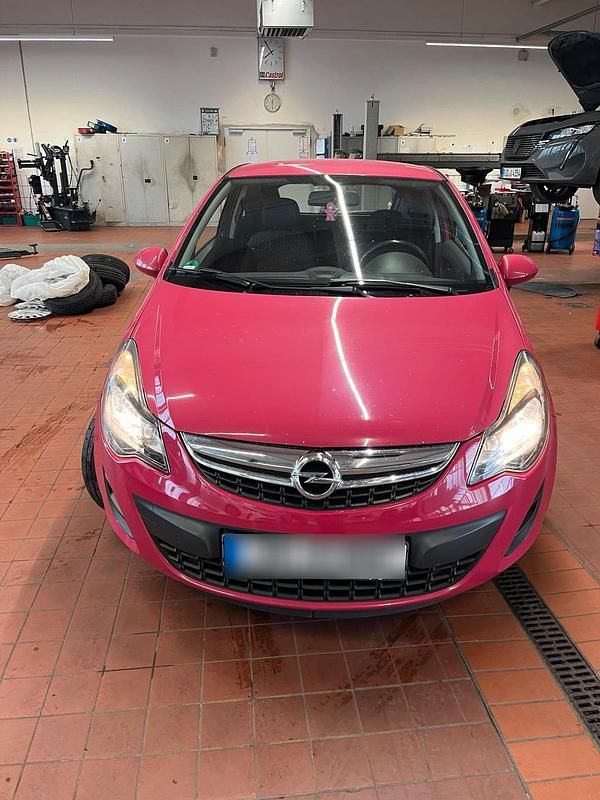 Gebraucht Opel Corsa Innovation 87 PS (63 kW) 2013 Andere farben Kleinwagen