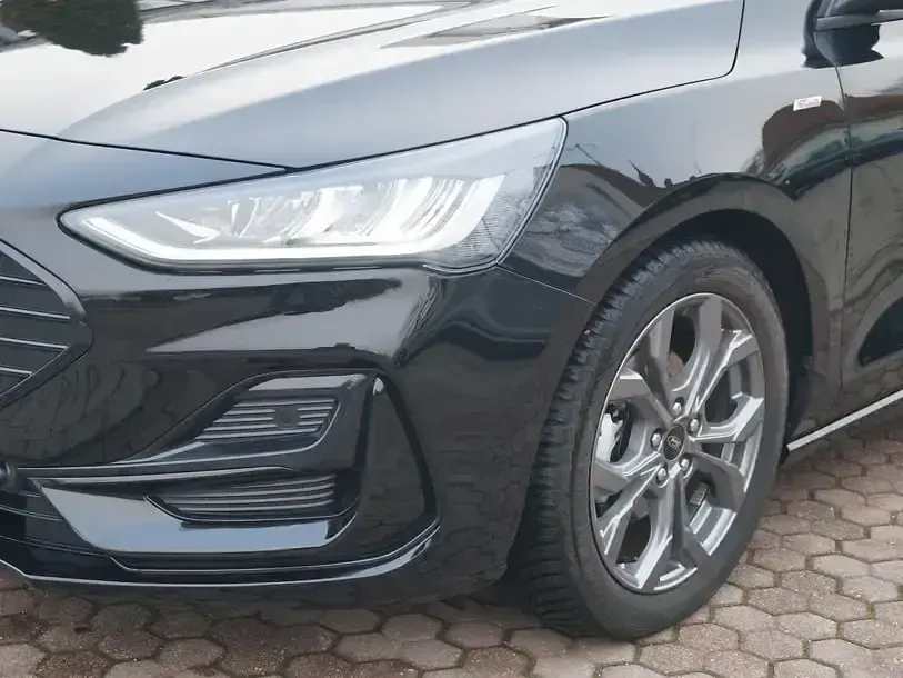 Gebraucht Ford Focus ST-Line 2025 Schwarz