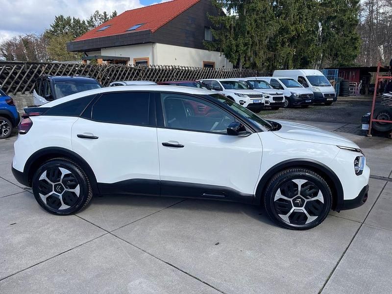 Gebraucht Citroën C4 131 PS (96 kW) 2021 Weiß Limousine