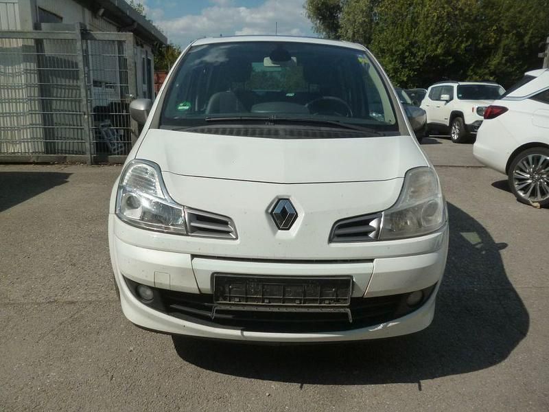 Gebraucht Renault Modus Night&Day 103 PS (75 kW) 2011 Weiß Van / Kleinbus