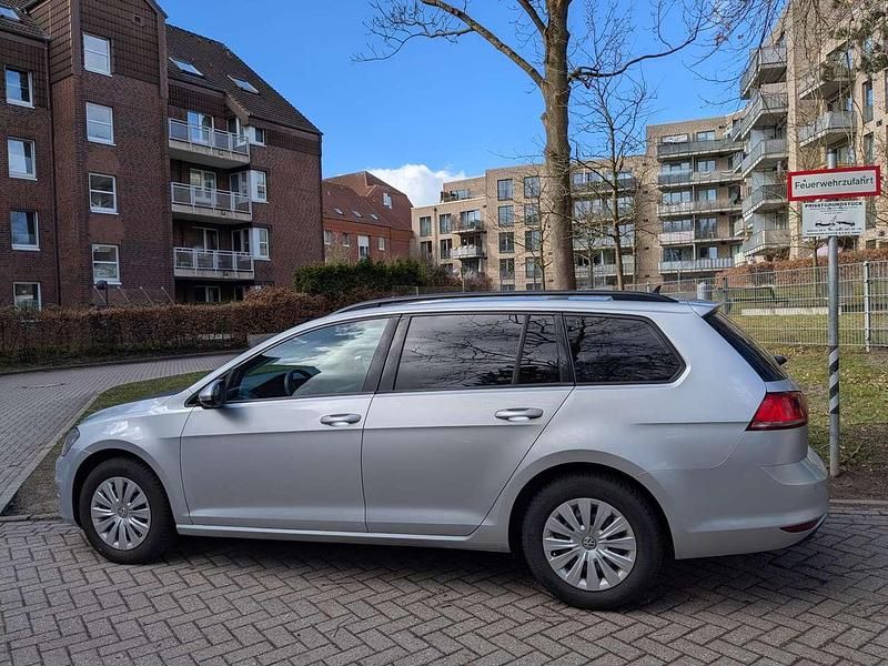 Gebraucht VW Golf VII Comfortline 150 PS (110 kW) 2016 Silber Kombi