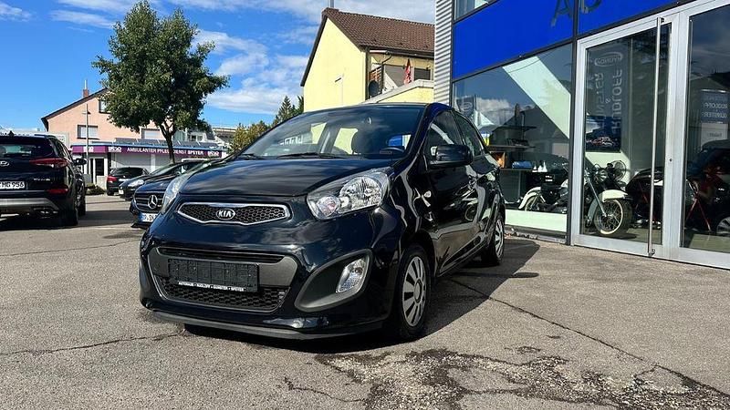 Schwarz Gebraucht 2015 Kia Picanto FIFA World Cup Edition Kleinwagen | 5.490 € (Fairer Preis) - Bild 1/4