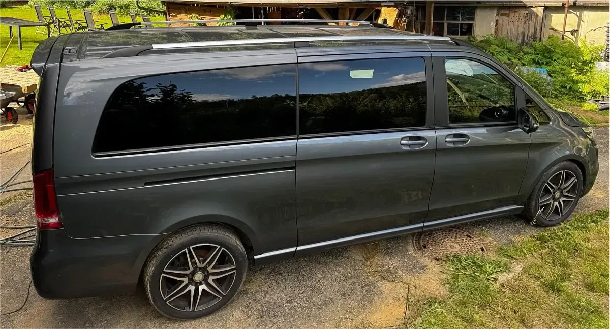 Gebraucht Mercedes V250 Avantgarde 190 PS (139 kW) 2019 Grau Van / Kleinbus
