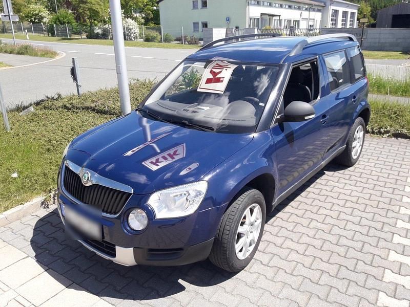 Blau Gebraucht 2011 Skoda Yeti SUV | 4.444 € (Guter Preis) - Bild 1/4