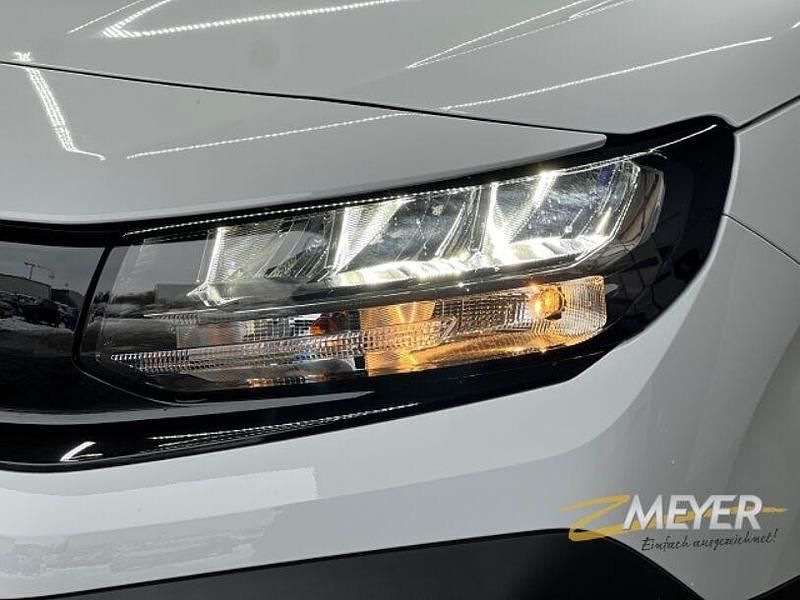 Neu Opel Combo 102 PS (75 kW) 2025 Weiß Limousine