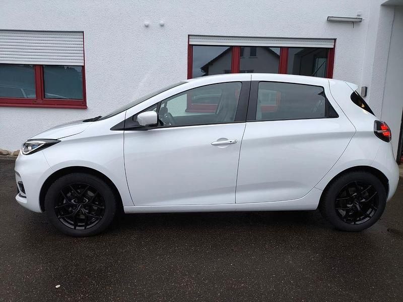 Gebraucht Renault Zoe Experience 50 kW (69 PS) 2020 Weiß Kleinwagen