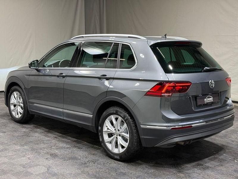 Gebraucht VW Tiguan Highline 150 PS (110 kW) 2018 Grau SUV