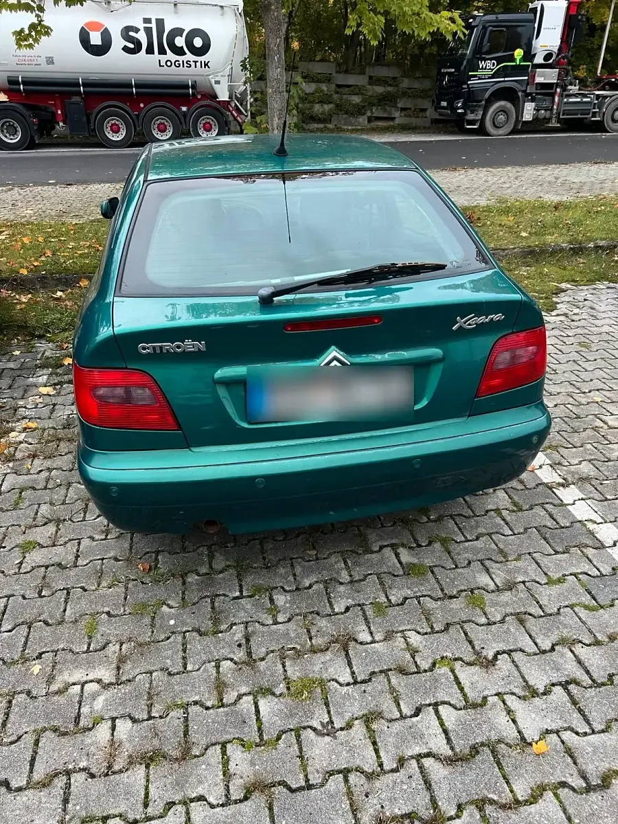Gebraucht Citroën Xsara 110 PS (80 kW) 2000 Grün Limousine